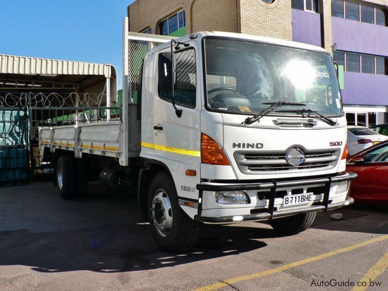 Hino 500 - 1326 Drop Side in Botswana