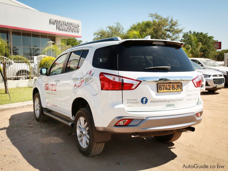 Isuzu MU-X  in Botswana