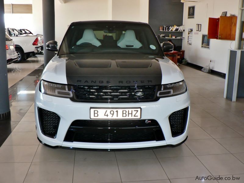 Land Rover Range Rover SVR in Botswana