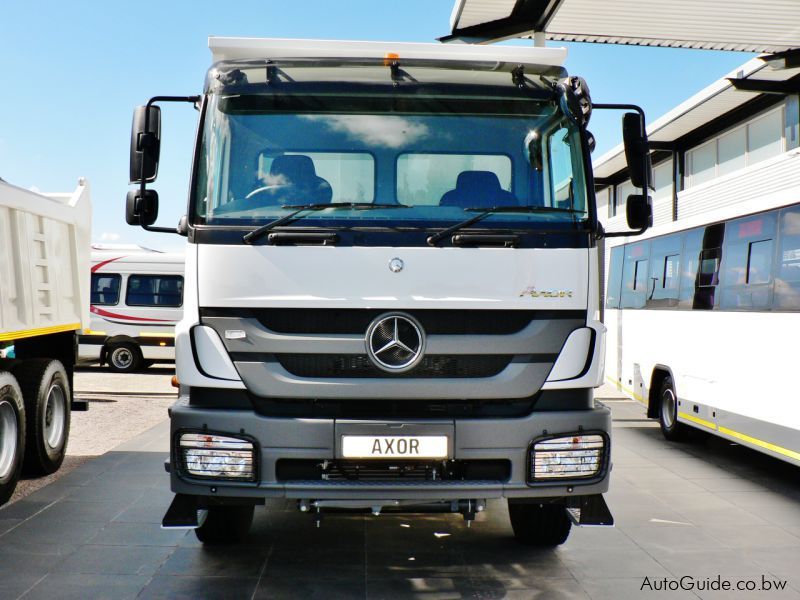 Mercedes-Benz Axor 2628 Tipper in Botswana