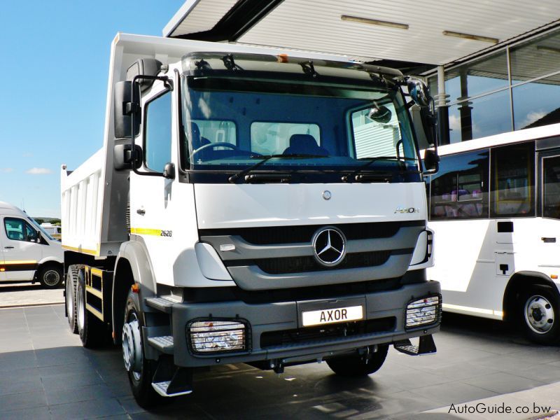 Mercedes-Benz Axor 2628 Tipper in Botswana