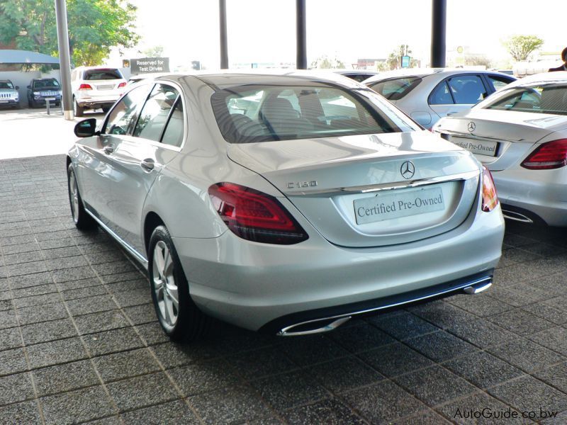 Mercedes-Benz C180 F/L in Botswana