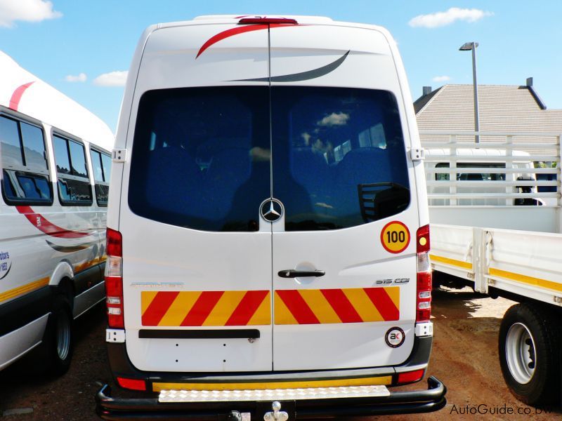 Mercedes-Benz Sprinter 515 XL CDi in Botswana