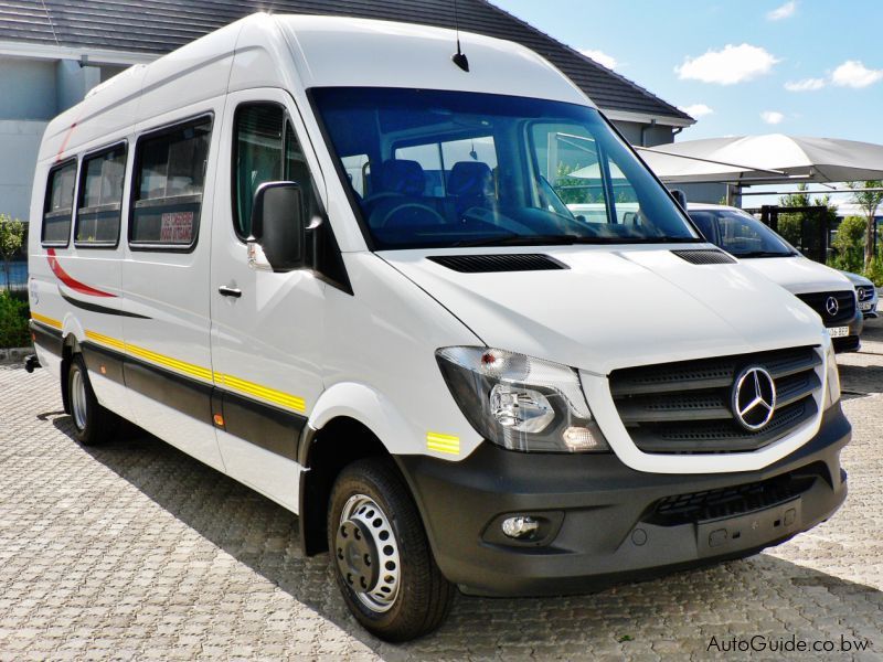 Mercedes-Benz Sprinter 519 XL CDi in Botswana