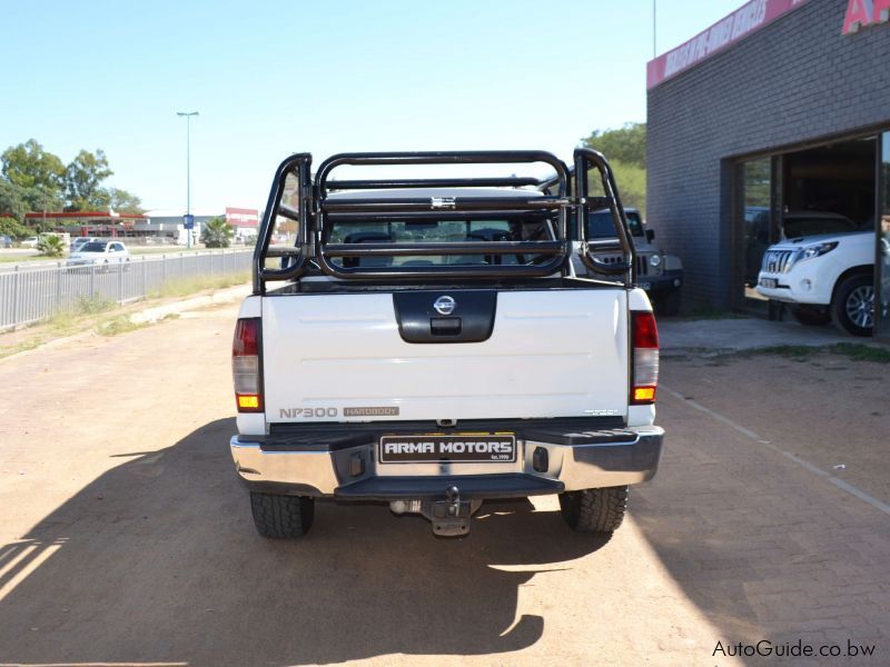 Nissan NP300 Hardbody in Botswana