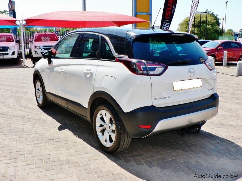 Opel Crossland X Turbo in Botswana