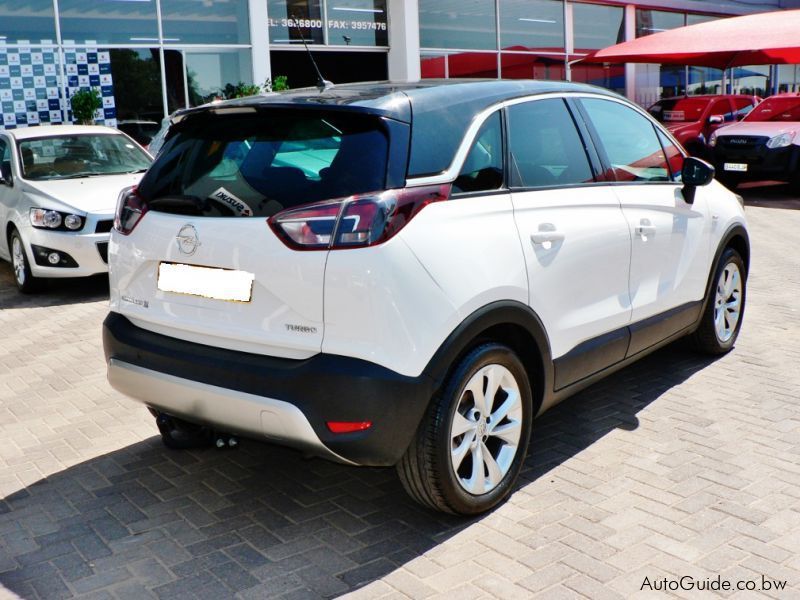 Opel Crossland X Turbo in Botswana