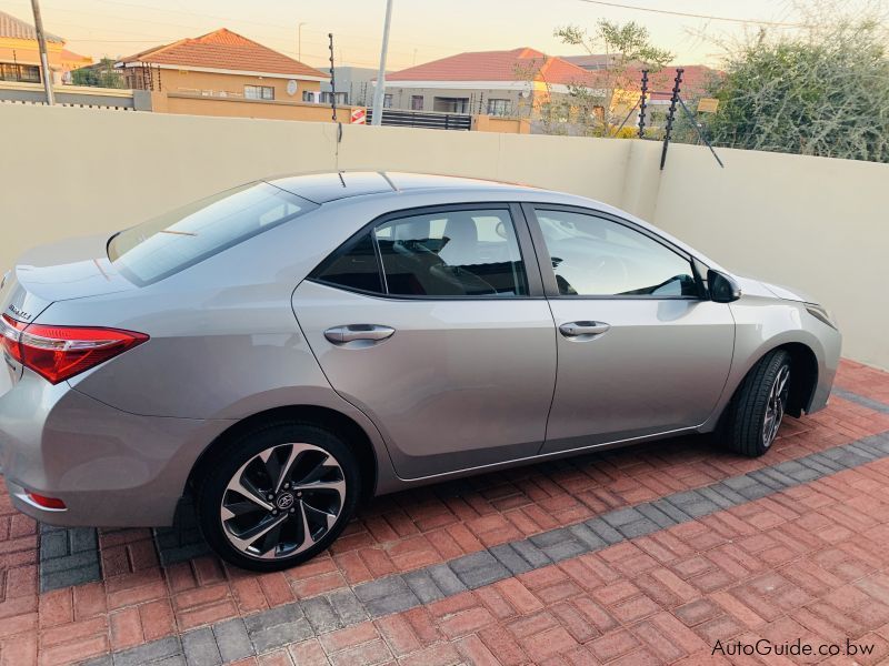 Toyota Corolla Prestige Plus 1.6 in Botswana