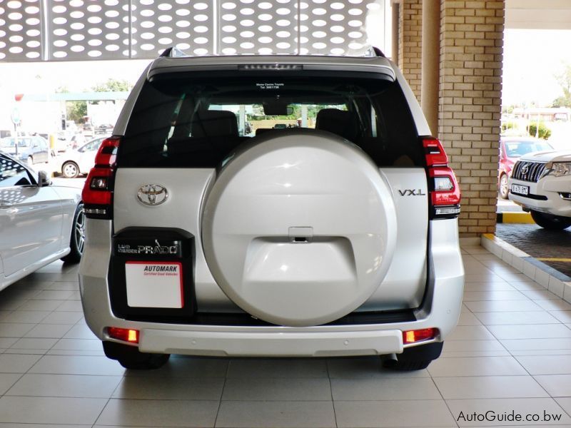 Toyota Land Cruiser Prado VX-L in Botswana
