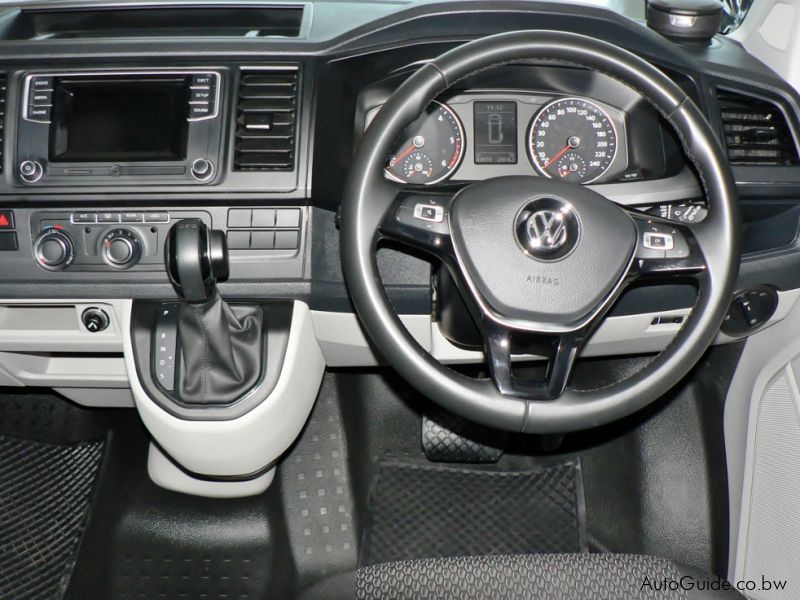 Volkswagen Kombi DSG in Botswana