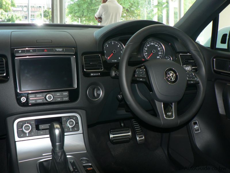 Volkswagen Touareg 3.0TDi Luxury in Botswana