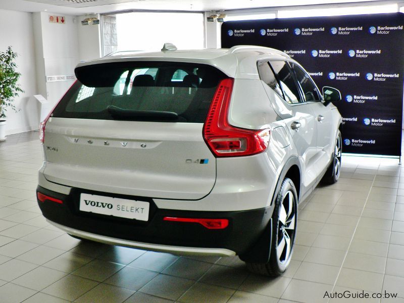 Volvo XC40 D4 Geartronic AWD Momentum in Botswana