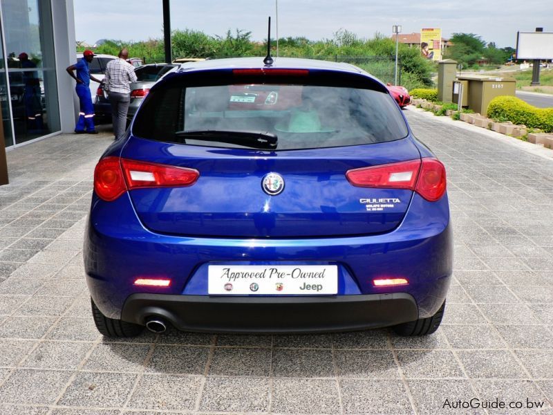 Alfa Romeo Giulietta TCT Super in Botswana