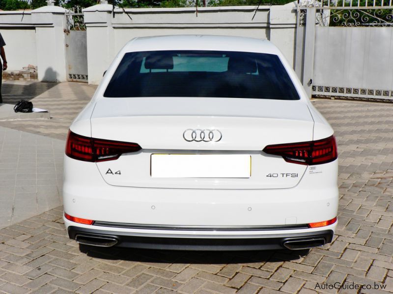 Audi A4 TFSi in Botswana