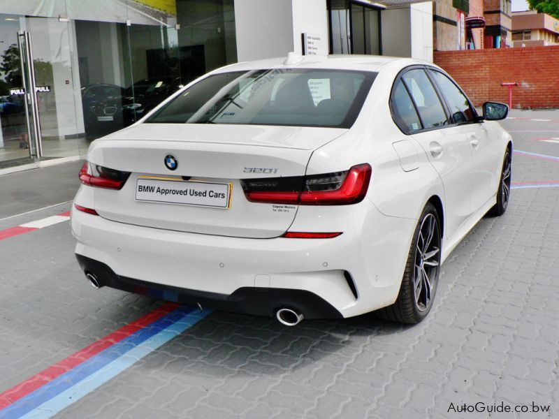 BMW 320i G20 in Botswana