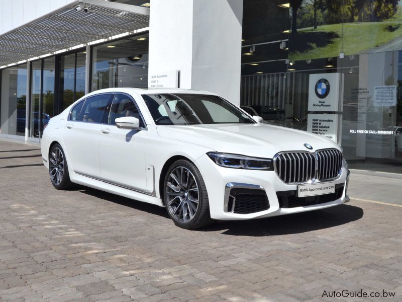 BMW 750 Li XDrive in Botswana