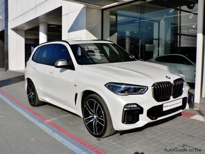 BMW X5 M50d in Botswana