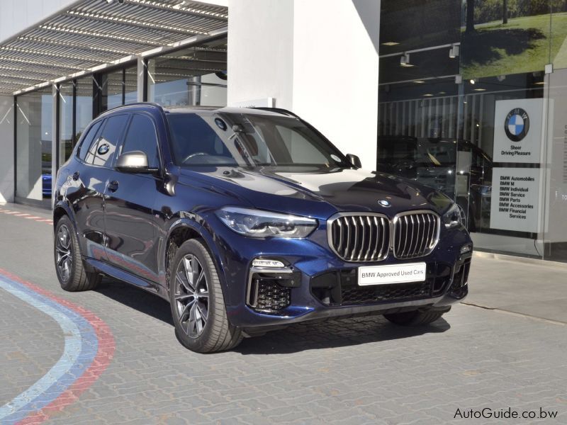 BMW X5 M50d in Botswana