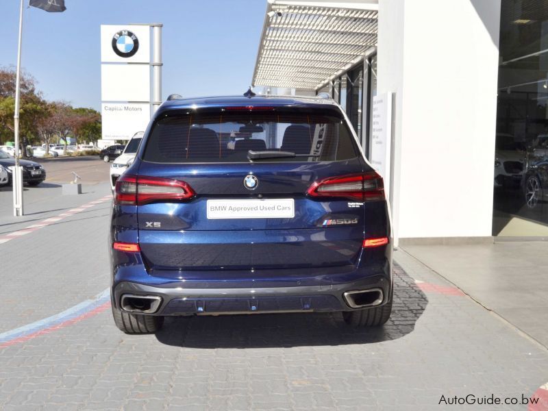 BMW X5 M50d in Botswana