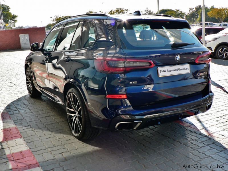 BMW X5 M50d in Botswana