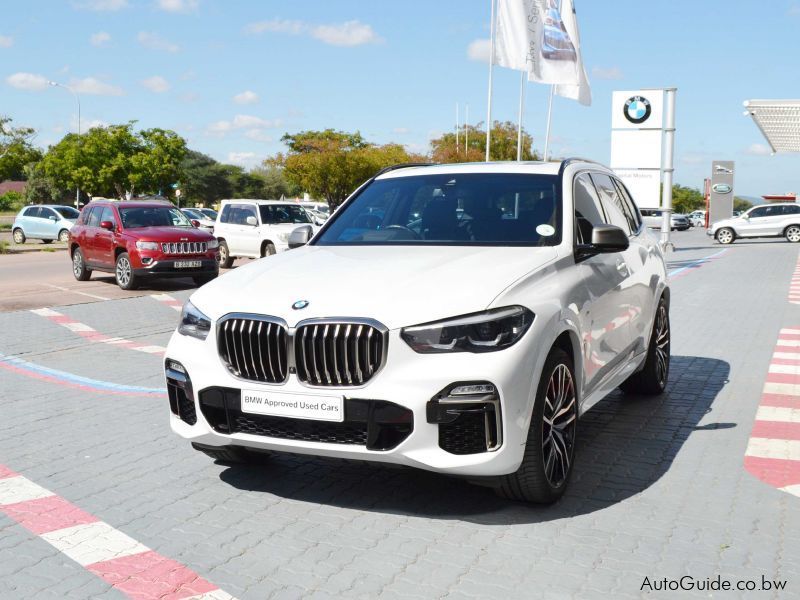 BMW X5 M50d in Botswana