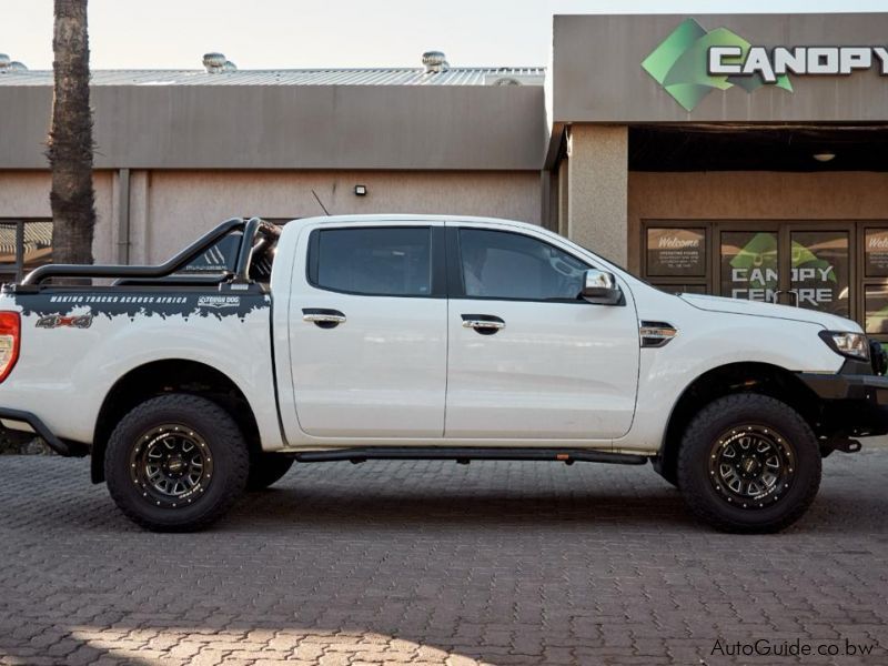 Ford RANGER 3.2 XLT in Botswana