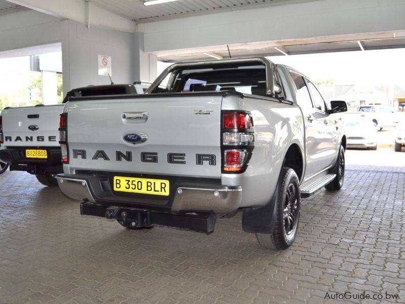 Ford Ranger XLT in Botswana