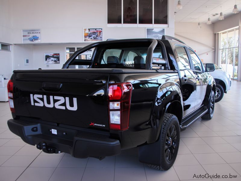 Isuzu D-Max 250 X-Rider Black Edition  in Botswana