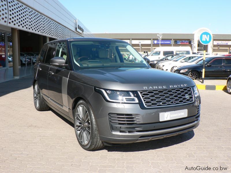 Land Rover Range Rover Voque SE S/C in Botswana