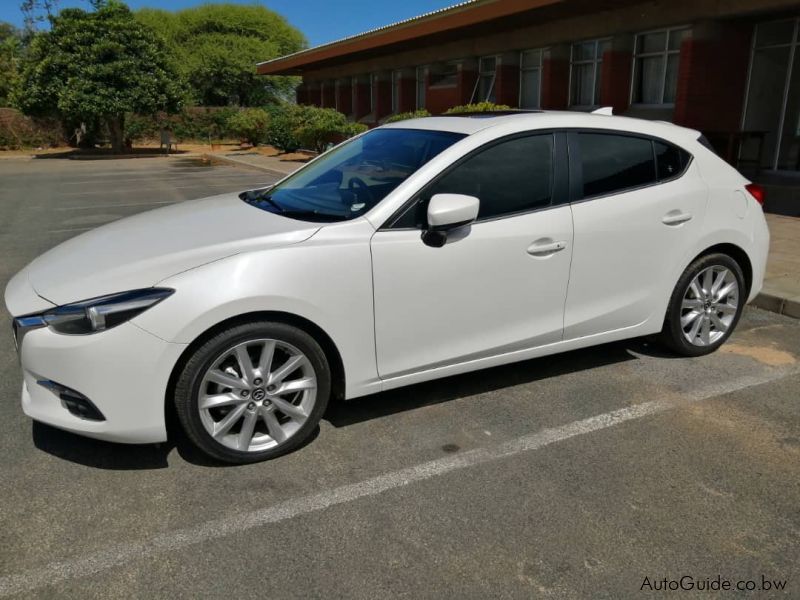 Mazda 3 Astina Plus in Botswana