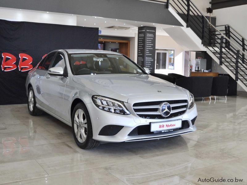 Mercedes-Benz C180 in Botswana