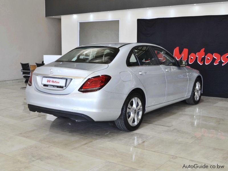 Mercedes-Benz C180 in Botswana