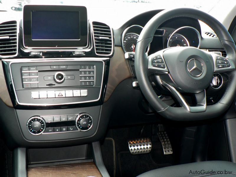 Mercedes-Benz GLE 350d in Botswana