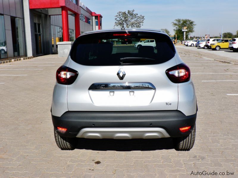 Renault Captur TCe in Botswana