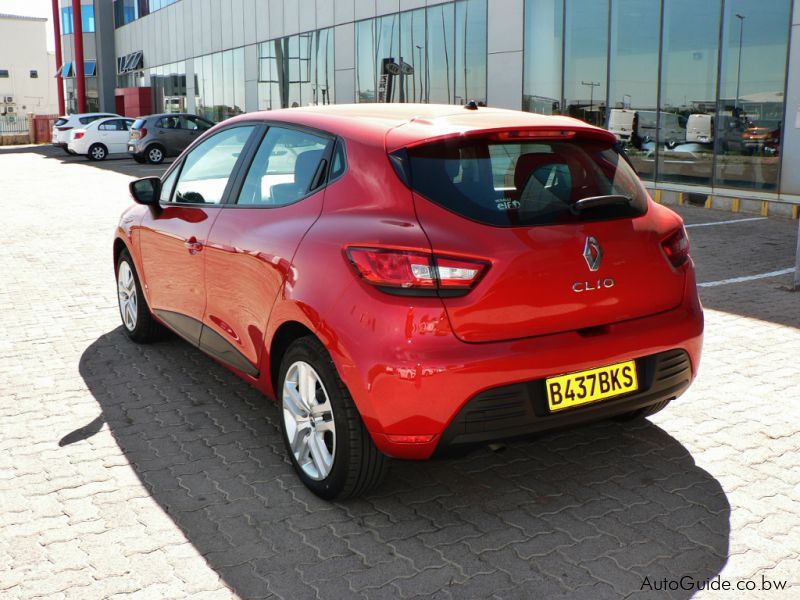 Renault Clio TCe in Botswana