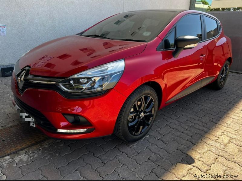 Renault Clio in Botswana