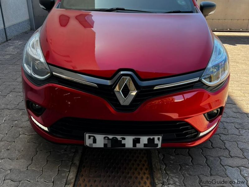 Renault Clio in Botswana