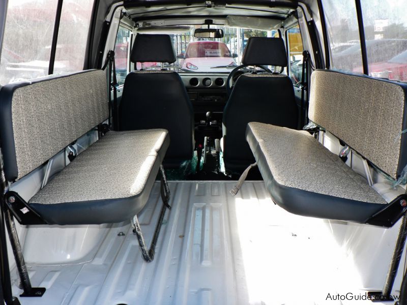 Suzuki Gypsy MG413 W in Botswana