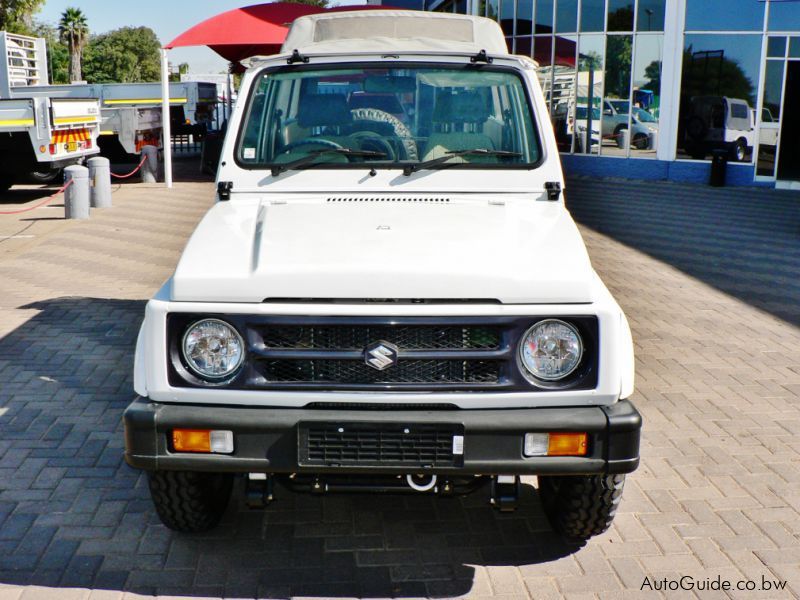 Suzuki Gypsy MG413 W in Botswana