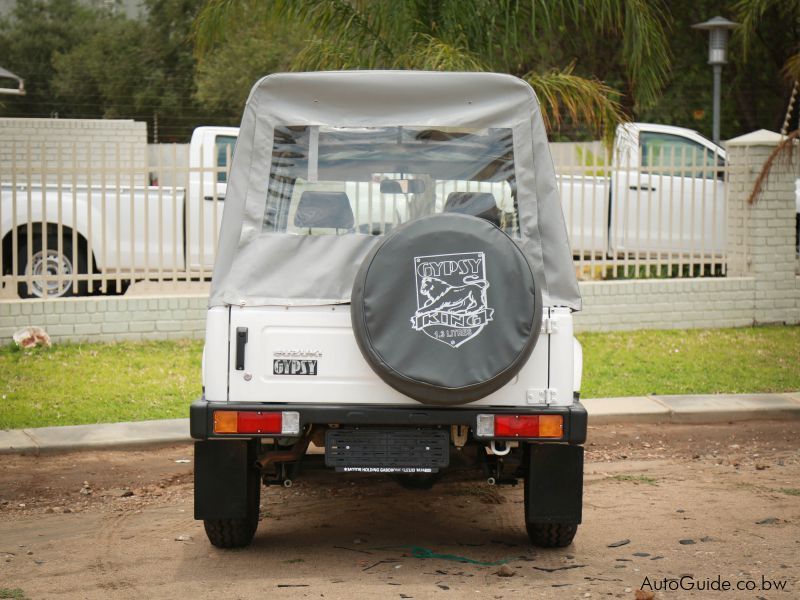 Suzuki Gypsy MG413W in Botswana