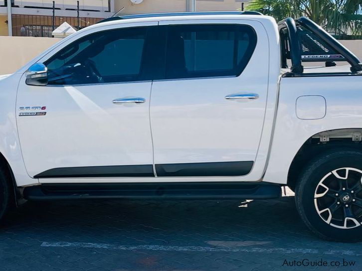 Toyota Hilux Legend 50 4x2 in Botswana