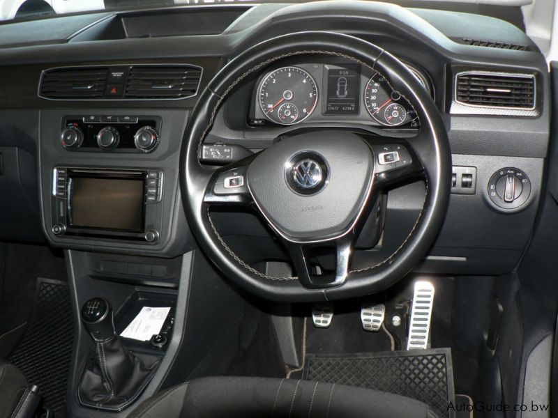 Volkswagen Caddy Allspace in Botswana