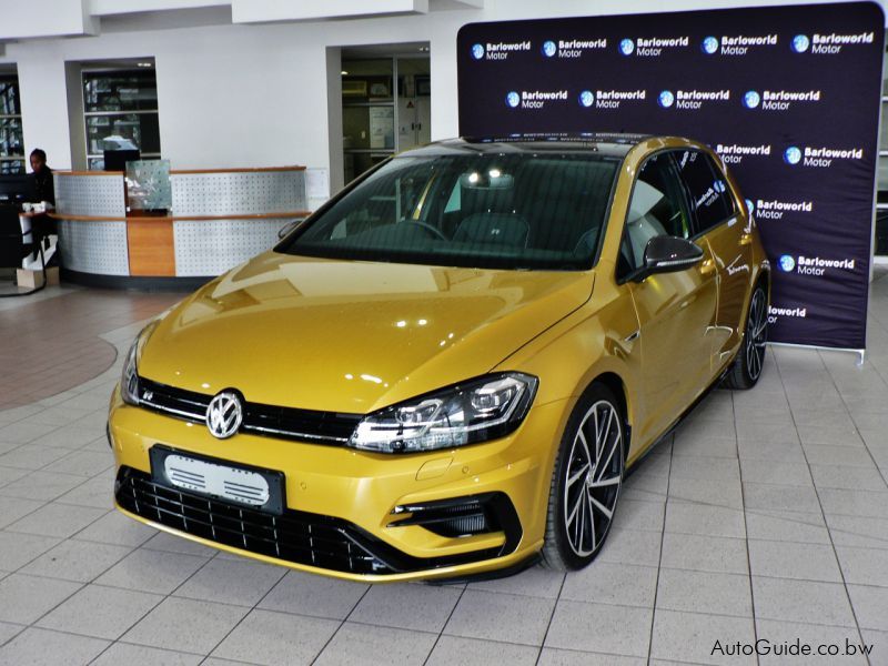 Volkswagen Golf 7 R  in Botswana