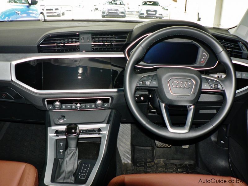 Audi Q3 35TFSi in Botswana