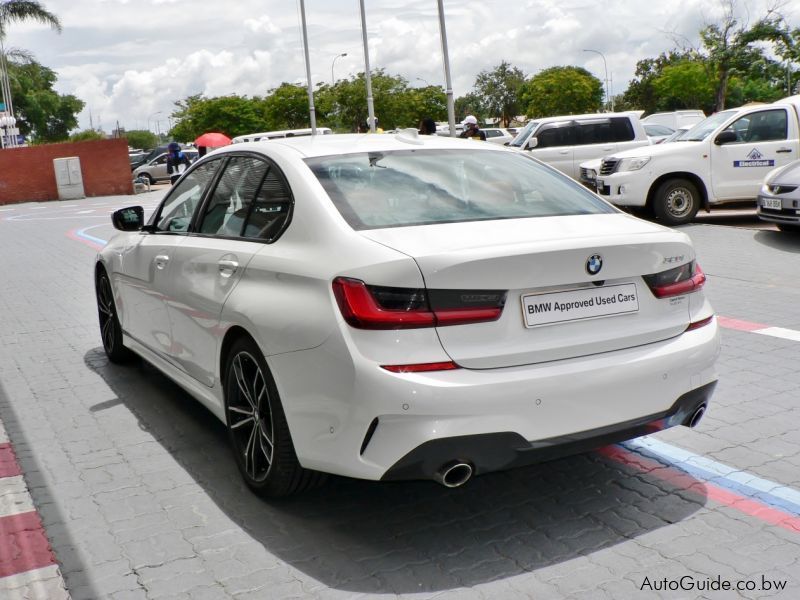 BMW 320i in Botswana