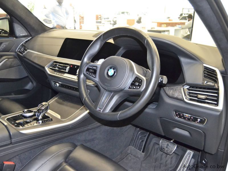 BMW X5 M50d in Botswana