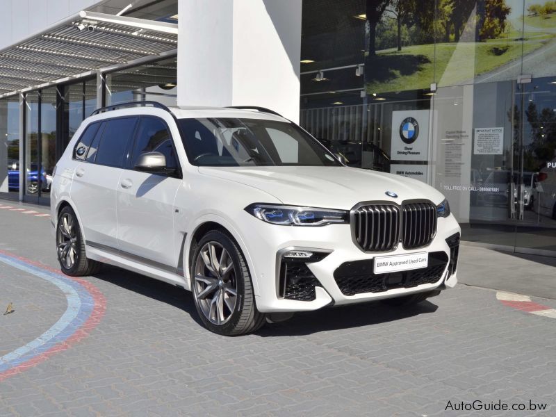 BMW X7 M50i in Botswana