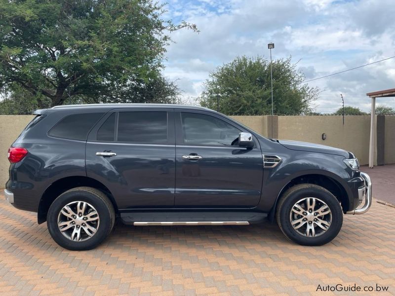 Ford Everest, Limited Edition, 4x4 in Botswana