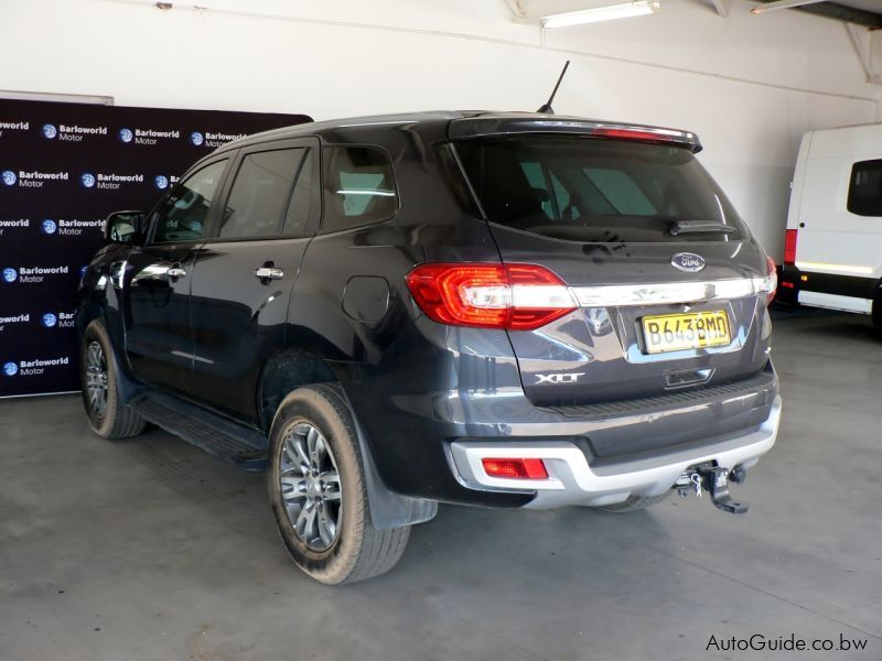 Ford Everest XLT in Botswana