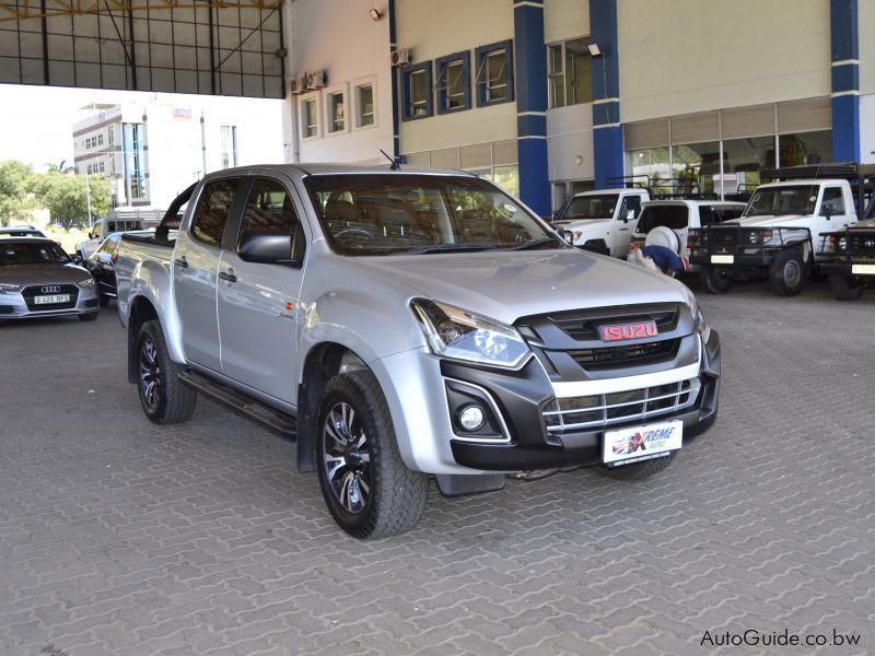 Isuzu KB250 X-Rider in Botswana